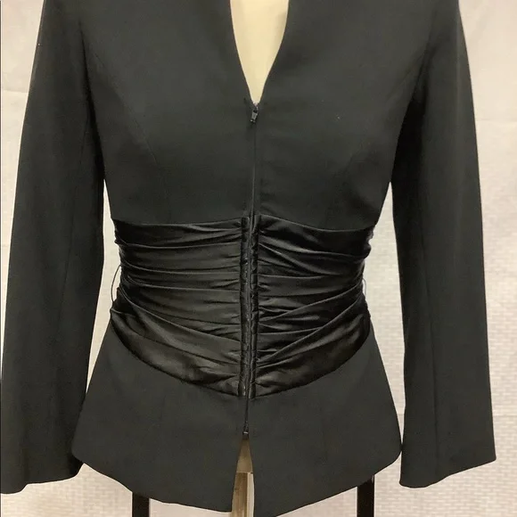 Caché Tuxedo Blazer - Picture 2 of 3